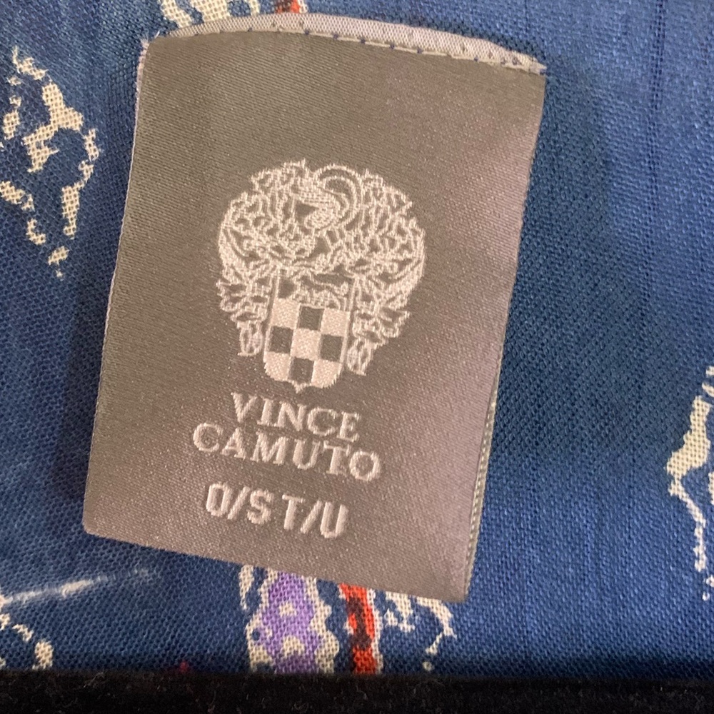 Women’s Vince Camuto one size tribal print open front navy blue and cream kimono - Picture 2 of 4